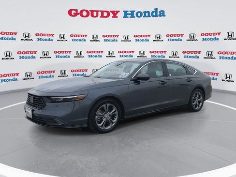 Certified 2024 Honda Accord EX-L image 4