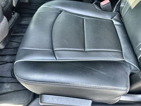 Used 2020 Buick Enclave Avenir w/ Avenir Technology Package image 17