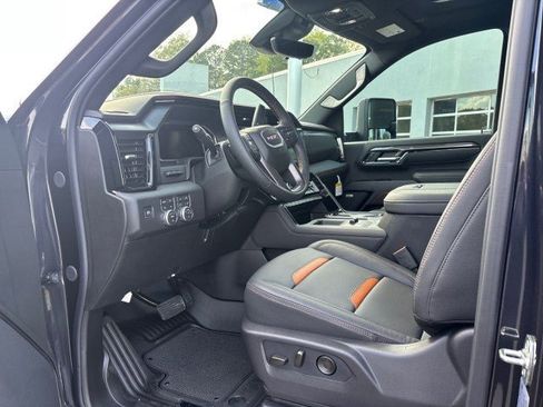 New 2026 GMC Sierra 2500 AT4 w/ AT4 Premium Plus Package image 14