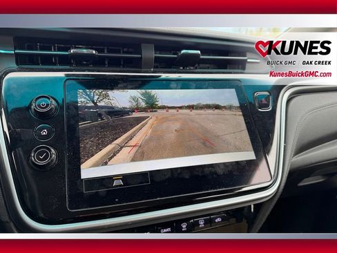 Used 2023 Chevrolet Bolt LT w/ Driver Confidence Package FWD image 24