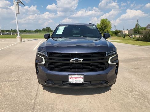 Used 2024 Chevrolet Tahoe RST RWD image 11