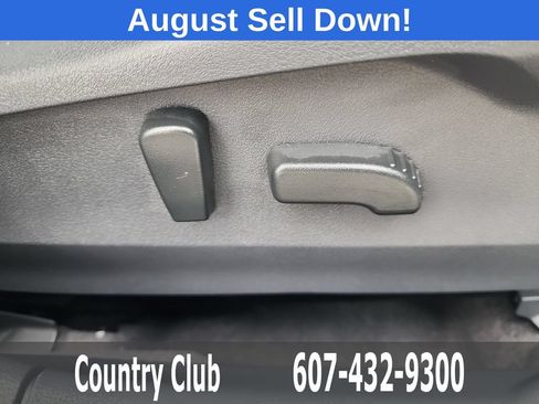 Used 2025 Subaru Outback Limited AWD/4WD image 33