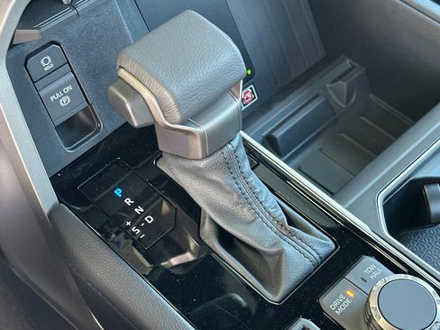 Certified 2026 Toyota Tundra Limited AWD/4WD image 19