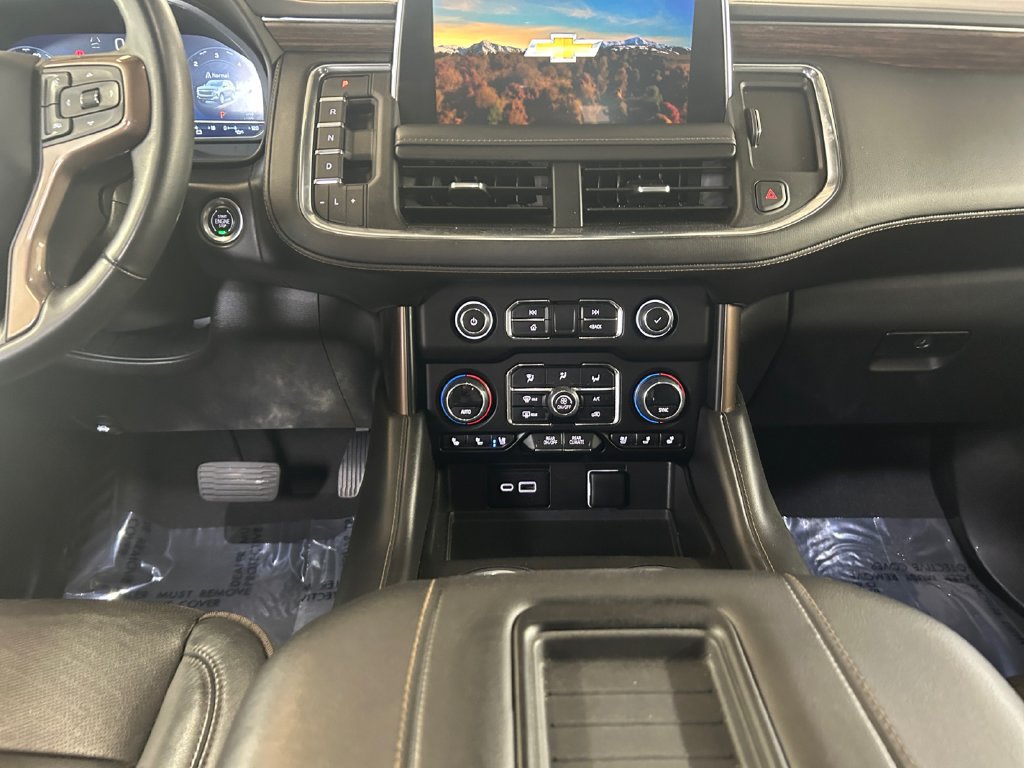 Used 2023 Chevrolet Tahoe High Country w/ LPO, Illumination Package AWD/4WD image 12