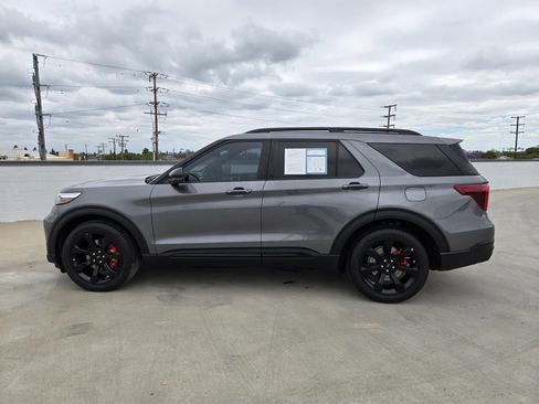 Used 2023 Ford Explorer ST w/ Equipment Group 401A RWD image 7