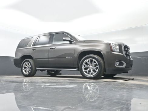 Used 2019 GMC Yukon SLT w/ Open Road Package RWD image 32