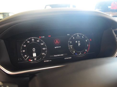 Used 2019 Land Rover Range Rover Long Wheelbase Autobiography image 75