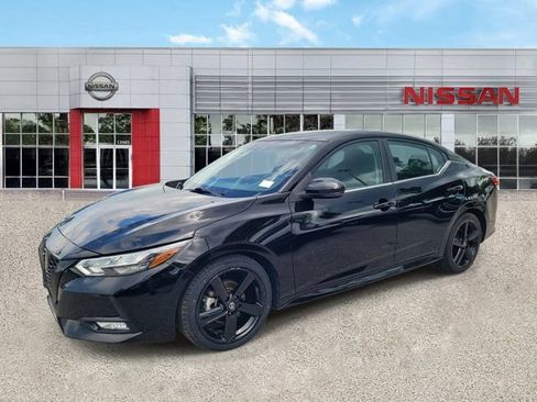 Certified 2023 Nissan Sentra SR w/ Midnight Edition Package FWD image 9