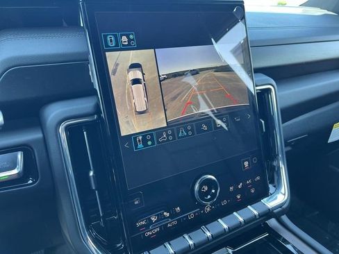 New 2026 GMC Yukon XL Denali w/ Denali Reserve Package image 19