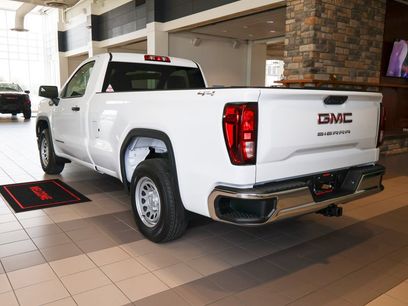 New 2026 GMC Sierra 1500 Pro w/ Pro Value Package