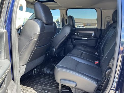 Used 2017 RAM 2500 Laramie w/ Convenience Group AWD/4WD image 28