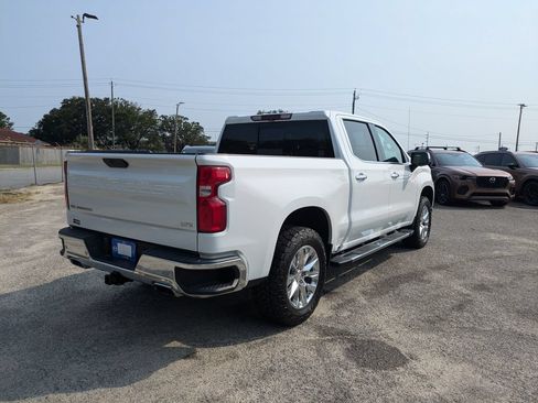 Used 2020 Chevrolet Silverado 1500 LTZ w/ LTZ Premium Package AWD/4WD image 4