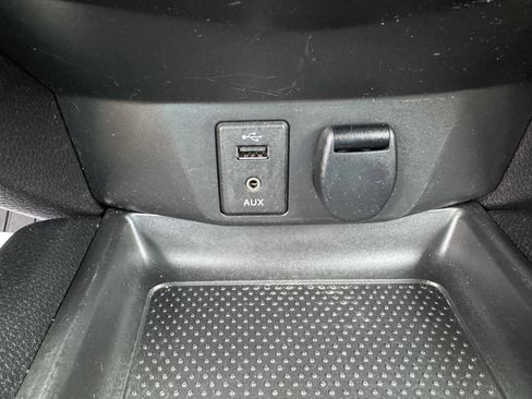 Used 2018 Nissan Rogue Sport SV AWD/4WD image 20