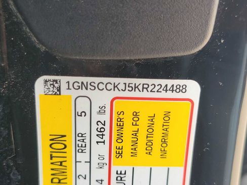 Used 2019 Chevrolet Tahoe Premier w/ Premier Plus Edition image 17