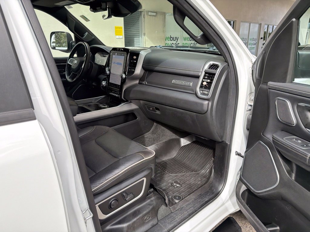Used 2023 RAM 1500 Laramie AWD/4WD image 28