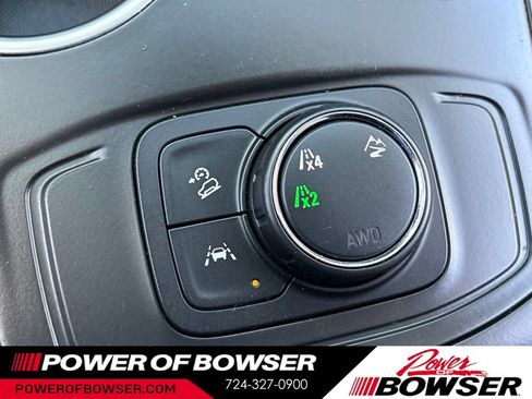 Used 2022 GMC Terrain SLE w/ LPO, Floor Liner Package AWD/4WD image 17