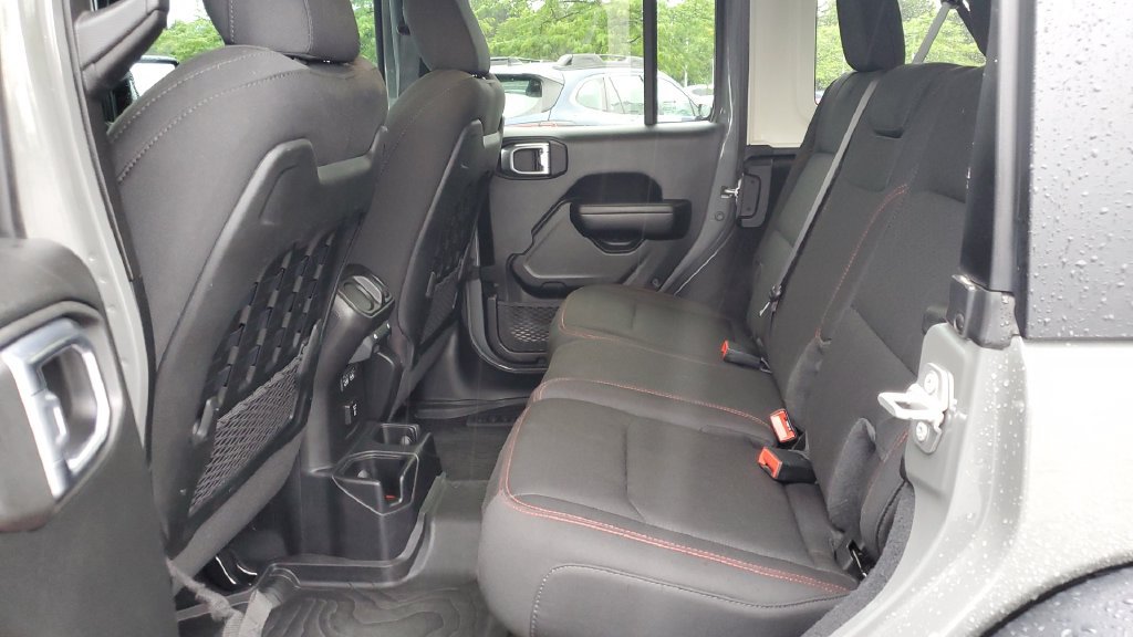 Used 2021 Jeep Wrangler Unlimited Rubicon AWD/4WD image 21