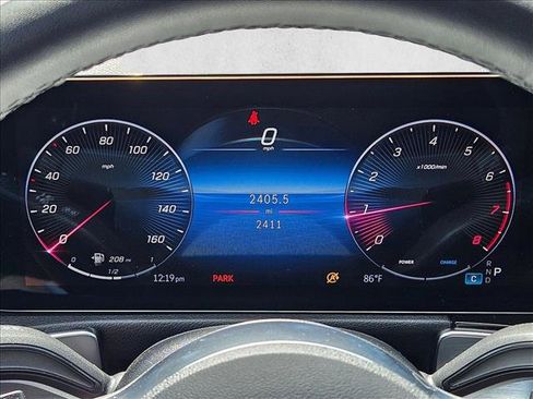 Used 2026 Mercedes-Benz GLB 250 image 11