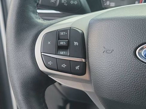 Used 2023 Ford Explorer XLT w/ Equipment Group 202A RWD image 27