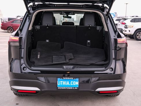 New 2026 INFINITI QX60 Luxe w/ Cargo Package image 14