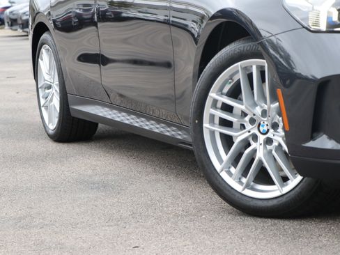 Certified 2025 BMW 530i 530i w/ Premium Package image 3