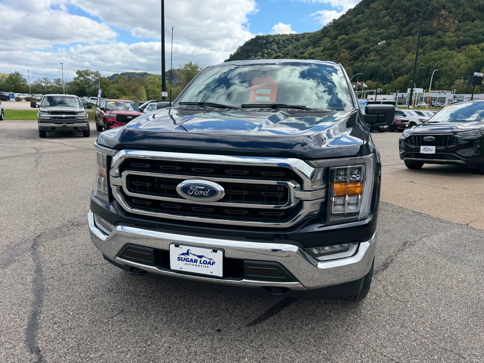 Used 2023 Ford F150 XLT AWD/4WD image 2