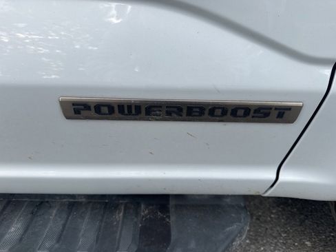 New 2025 Ford F150 XLT w/ Equipment Group 302A MID image 15