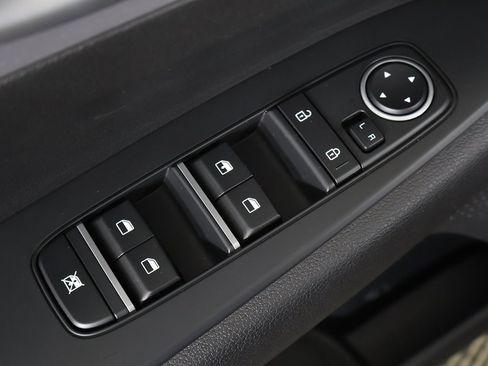 Used 2023 Kia Forte LXS image 33