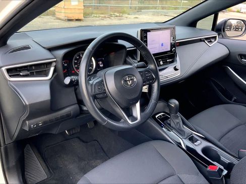 Used 2021 Toyota Corolla SE image 16
