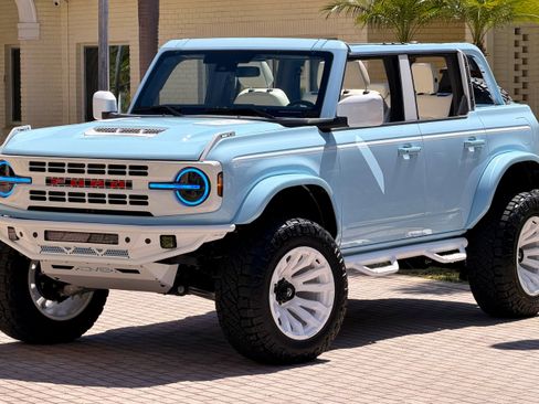 Used 2025 Ford Bronco Heritage Edition image 45