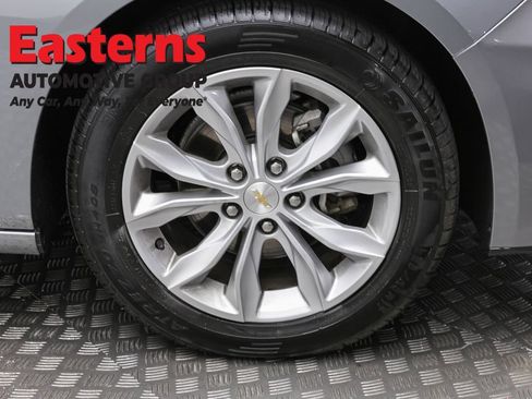 Used 2024 Chevrolet Malibu LT FWD image 31