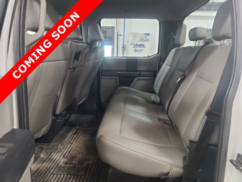 Used 2022 Ford F250 XL w/ STX Appearance Package AWD/4WD image 6