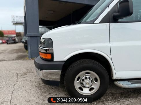 Used 2023 Chevrolet Express 2500 w/ Driver Convenience Package image 11