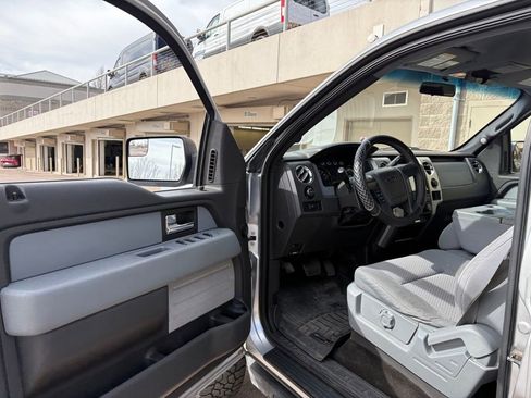 Used 2014 Ford F150 XLT w/ Trailer Tow Package image 13