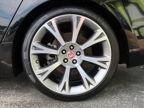 Used 2019 Jaguar XJ L Portfolio image 60