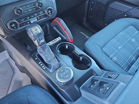 Certified 2025 Ford Bronco Heritage Edition AWD/4WD image 29