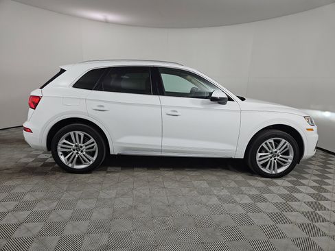 Used 2018 Audi Q5 2.0T Premium Plus w/ Premium Plus Package image 8