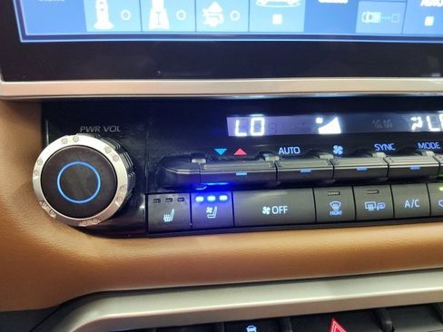 Used 2024 Toyota Tundra 1794 Edition image 79