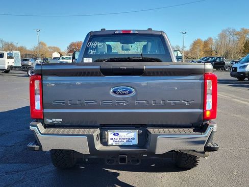 New 2026 Ford F250 XL w/ XL Off-Road Package image 5