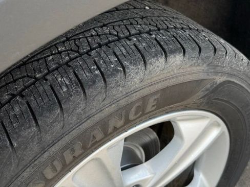 Used 2014 Ford Escape SE w/ Equipment Group 201A AWD/4WD image 38