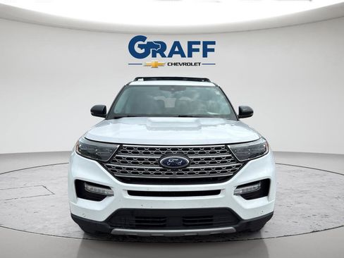 Used 2021 Ford Explorer Limited w/ Equipment Group 301A AWD/4WD image 12