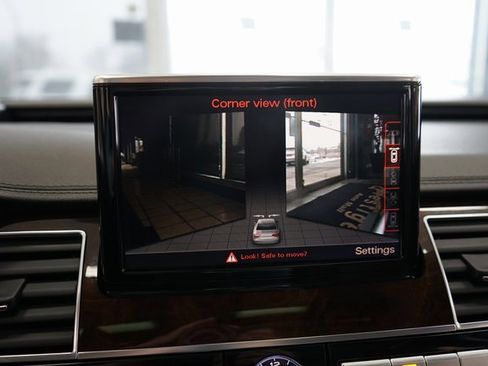 Used 2015 Audi A8 L 4.0T image 45