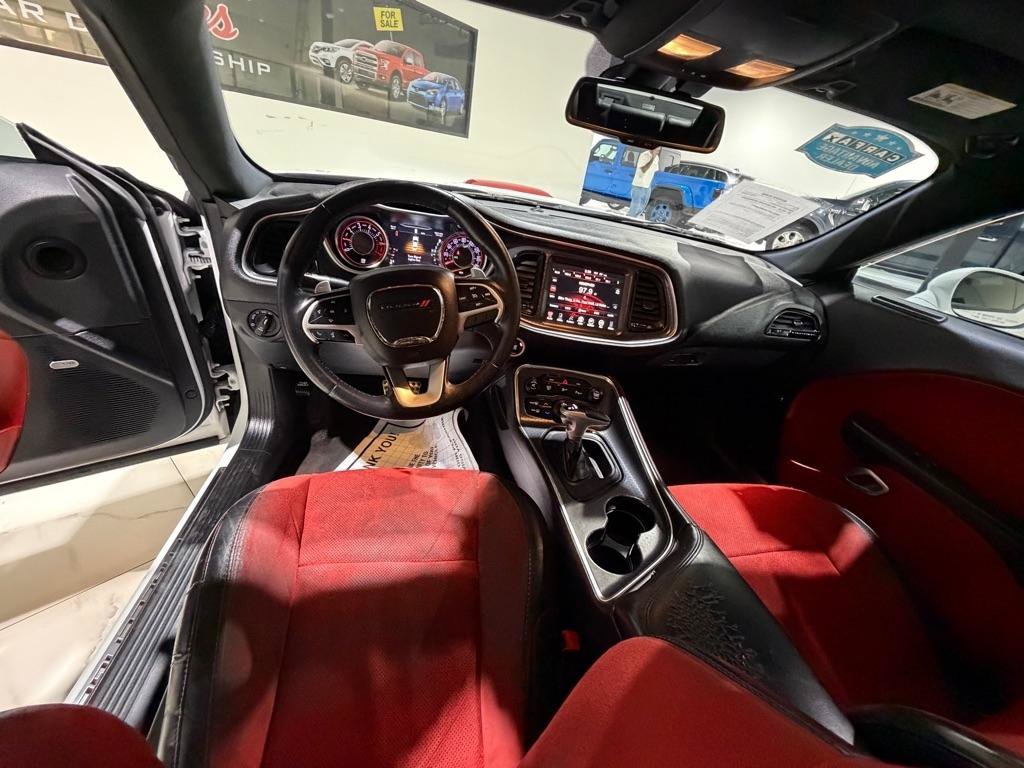 Used 2016 Dodge Challenger R/T Plus RWD image 20