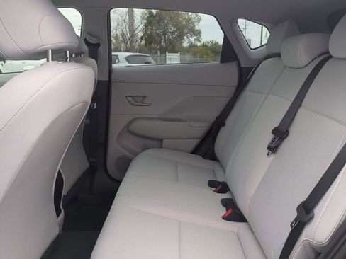 New 2026 Hyundai Kona SE image 15