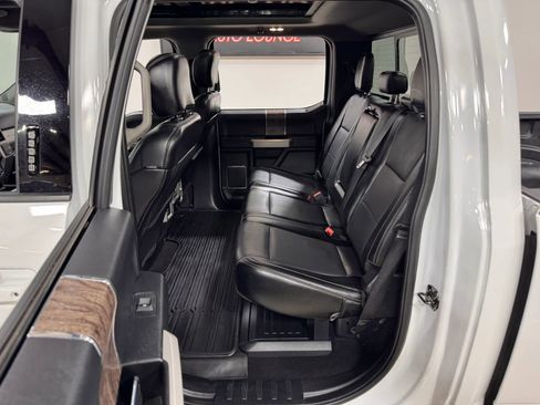 Used 2019 Ford F250 Lariat w/ Lariat Ultimate Package image 16