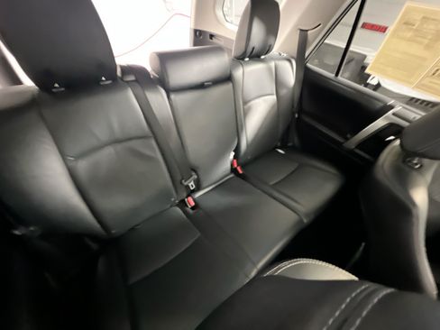 Used 2022 Toyota 4Runner Limited RWD image 33