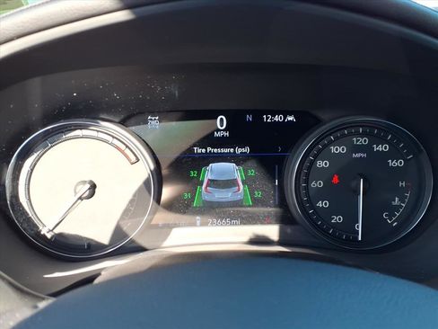 Certified 2023 Cadillac XT4 Sport w/ Technology Package image 23