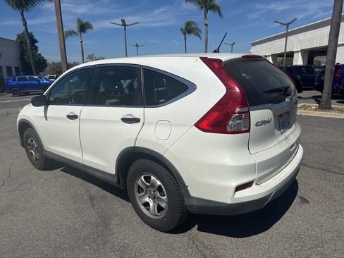 Used 2015 Honda CR-V LX image 3
