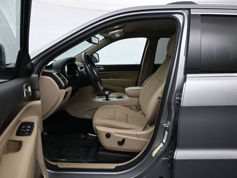 Used 2014 Jeep Grand Cherokee Laredo w/ Quick Order Package 23E image 19