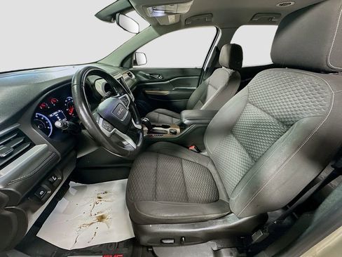 Used 2017 GMC Acadia SLE w/ Driver Alert Package I FWD image 21